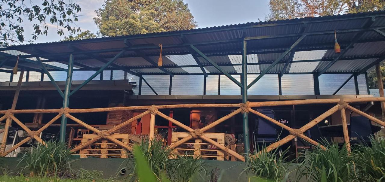 Hostel Kizumba House Arusha Exterior foto